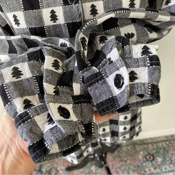 VTG Westbound Black White Gingham Plaid Button Front Shirt Christmas tree Size L - Picture 10 of 12